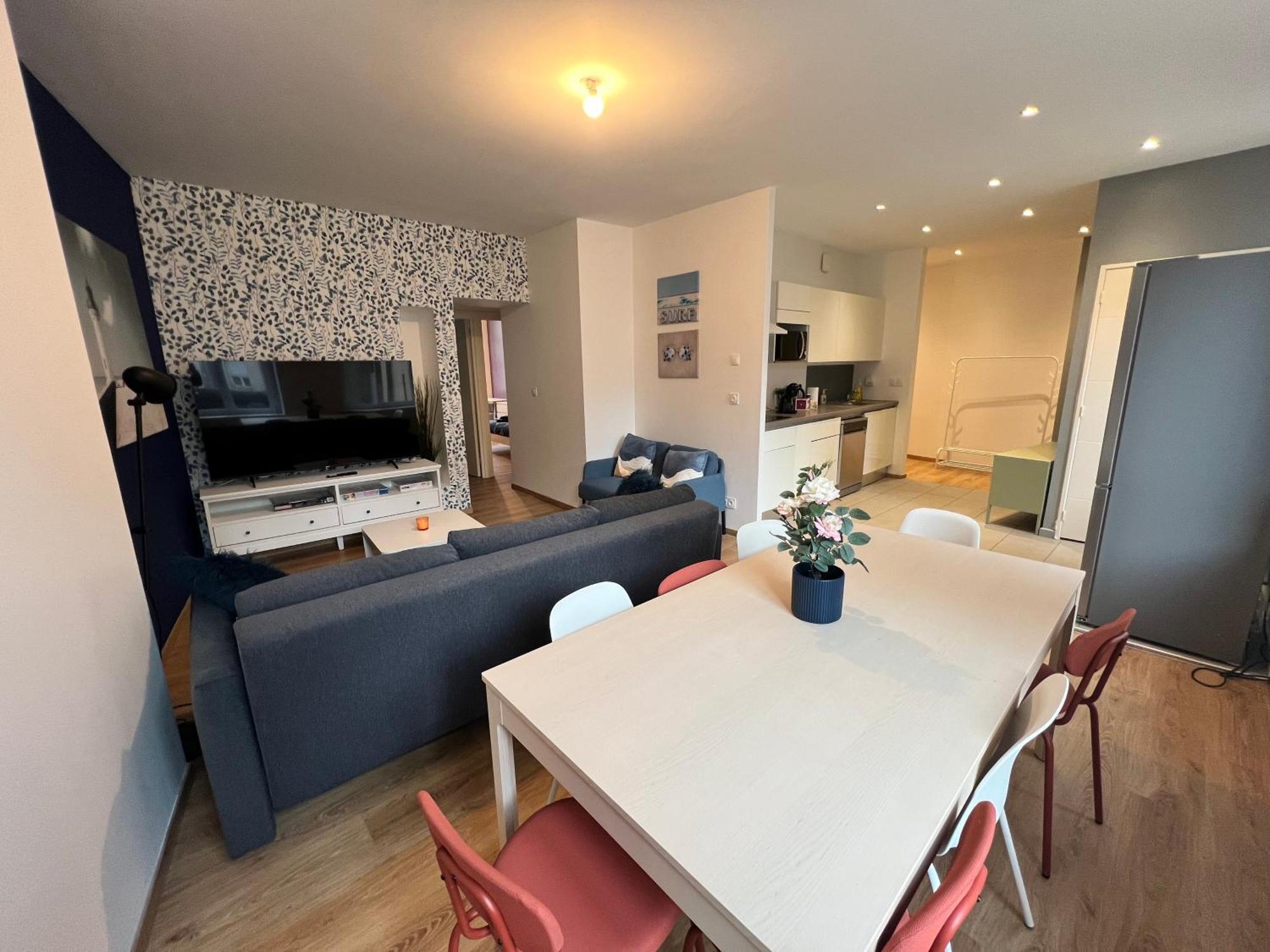 24 Chic & Cosy Grand Appart 88M2 Parking Gratuit Hypercentre Netflix Saint-Etienne  Zewnętrze zdjęcie